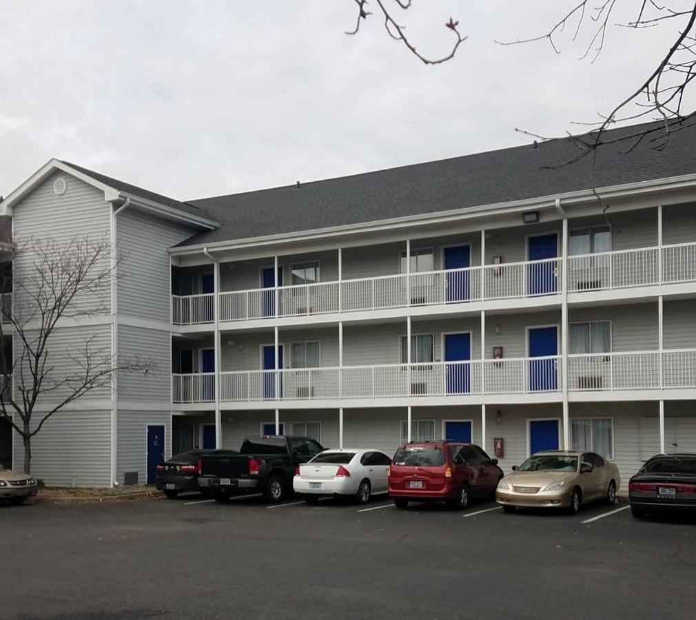 Intown Suites Extended Stay Louisville Ky - Airport Luaran gambar